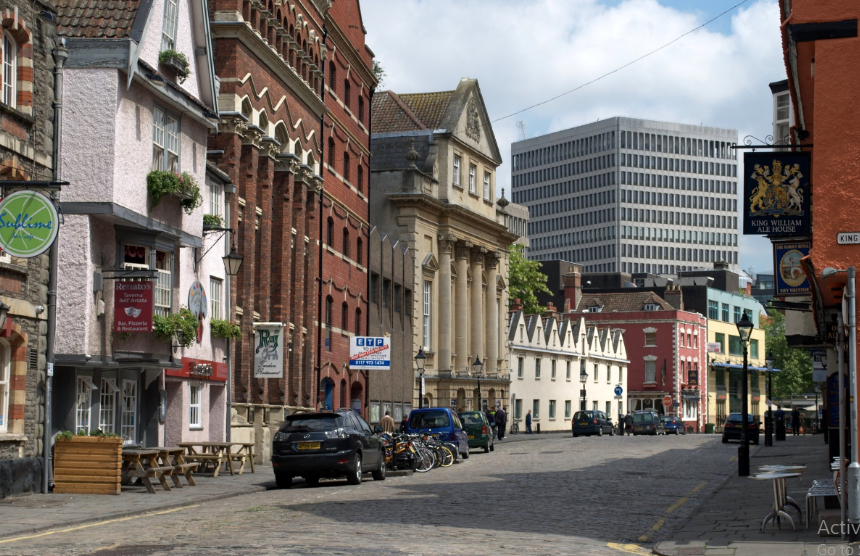 A Day Trip to Bristol: The Perfect One Day Bristol Itinerary